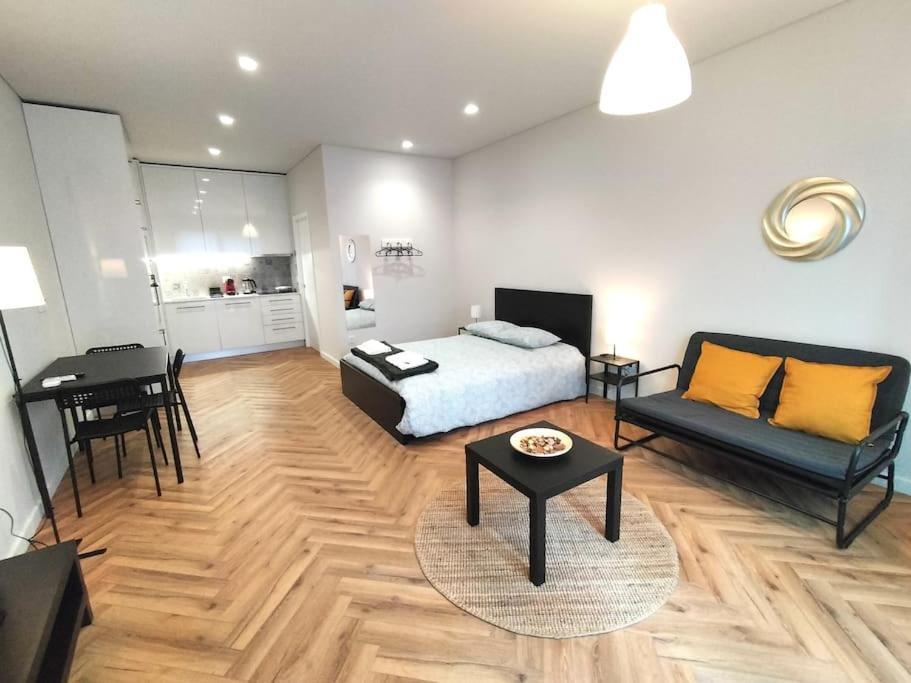 Heart Of The City Suites - A Vila Nova de Gaia Esterno foto
